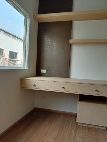 EPL-HS0979 ขายบ้านแฝด 2 ชั้น  ถนนกิ่งแก้ว โครงการ แกรนด์ พลีโน่ บางนา-อ่อนนุช พื้นที่ใช้สอย 145 ตรม. 3 ห้องนอน 3 ห้องน้ำ Grande Pleno