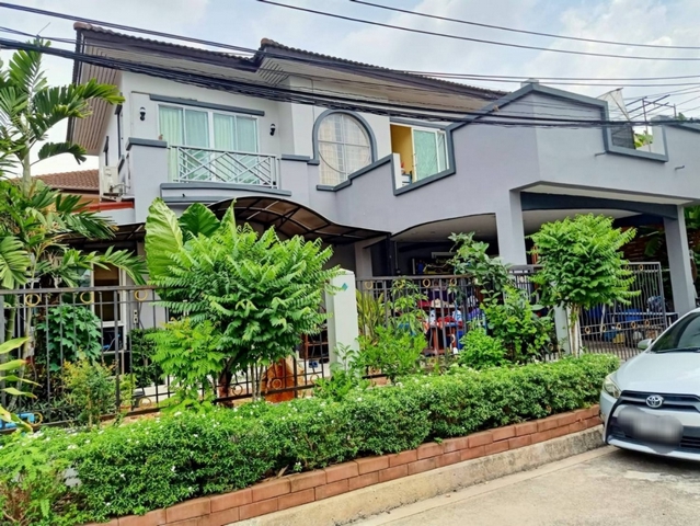 WW147E  ขาย หมู่บ้านนันทวัน รามอินทรา-วัชรพล (Nantawan Ramintra-Watcharaphon) ถนนสุขาภิบาล 5  ใกล้ห้าแยกวัชรพล