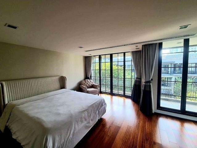 PO113 ให้เช่าทาวน์โฮม 4.5 ชั้น  ควอร์เตอร์ 31 Quarter 31 ราคาเช่า 190,000 บาท