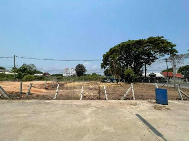 ที่ดินเปล่าให้เช่าถมแล้ว ติดสนามกีฬาเชียงราย อำเภอเมืองเชียงราย จังหวัดเชียงราย