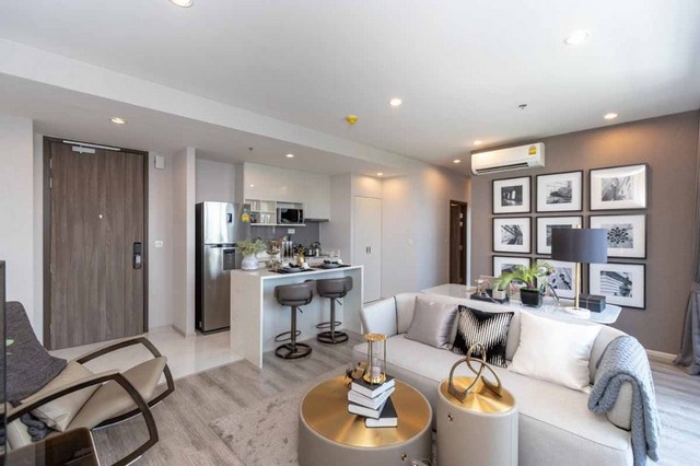 Ideo Mobi Sukhumvit 66, spacious, safe, peaceful, 8th floor, BTS Udomsuk.***Service for selling/renting houses, condos and giving advice. If interested, contact at any time***Interested in additional details or pictures or making an appointment to see the room?Contact Ekachai (Aui)T. 089-799-5598Line ID : @auiauiaui001 (add @ in front as well)Room type: 2 bedrooms, 2 bathroomsSize 80.5 sq m., 8th floorNew, clean room, beautifully decorated, ready to move in.details-------------------------------------------------- ------------Rental price: 57,500 baht/month-------------------------------------------------- ------------* Complete electrical appliances- Air conditioning- water heater- fridge- TV-------------------------------------------------- ------------*Facilities worth using-Horizon Lap Pool- Sky Lounge- Steam room and Sauna- Beyond clouds pool-Gym at the Peak- Garden in the clouds- Plunge Pool-------------------------------------------------- ------------*Nearby important places (B