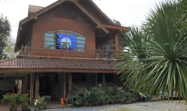 รายละเอียดเพิ่มเติมCode ID : PKK02-13196ราคาขาย     7,046,000 บาท- ขนาดพื้นที่ :  1,605 ตร.ว (4 ไร่ / 5 ตร.ว)- พื้นที่ใช้สอย :     456 ตร.ม- จำนวนห้อง :    4 ห้องนอน 4 ห้องน้ำ- ที่จอดรถ :    1-2 คัน- บ้านเดี่ยว :      3 ชั้น- บ้านเดี่ยวหันทางทิศ : -- อายุอาคาร : 9 ปีพิกัดทรัพย์   :     https://maps.app.goo.gl/9wLSfea64r1qnjNn7สถานที่ใกล้เคียง- ใกล้แม็คโคร ทุ่งสง - ใกล้โลตัส ทุ่งสง - ใกล้โลตัส โกเฟรช โคกบก นครศรีธรรมราช - ใกล้โลตัส โก เฟรช ทุ่งสง นครศรีธรรมรา�