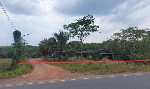 รายละเอียดเพิ่มเติมCode ID : PKK02-12285ราคาขาย       9,559,000 บาท- ขนาดพื้นที่ :   3,646 ตร.ว (9 ไร่ / 46 ตร.ว)- พื้นที่ใช้สอย :     143.50 ตร.ม- จำนวนห้อง :  1 ห้องนอน 1 ห้องน้ำ- ที่จอดรถ :      1-2 คัน- บ้านเดี่ยว :      1 ชั้น- บ้านเดี่ยวหันทางทิศ : -- อายุอาคาร :    9 ปีพิกัดทรัพย์ :    https://maps.app.goo.gl/vX9DPCPUQTPWpBZR8สถานที่ใกล้เคียง- ใกล้โลตัส​ คลองปาง- ใกล้โรงเรียนบ้านนาพรุ- ใกล้วัดทุ่งควาย- ใกล้โรงเรียนบ้านวังเต่าสอบถามเพิ่มเติม/นัดชมโทร. 