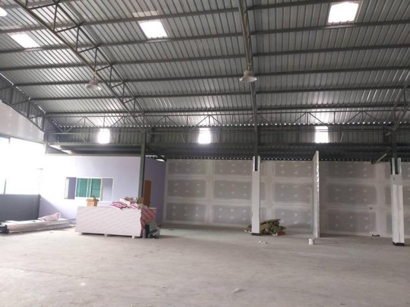 ให้เช่าโกดังใหม่-พร้อมออฟิศ ถนนหทัยราษฎร์ ซ.38 คลองสามวา พื้นที่โกดัง 440 ตารางเมตร  ห้องน้ำ2ห้อง กว้าง 22ม.xลึก 20ม.