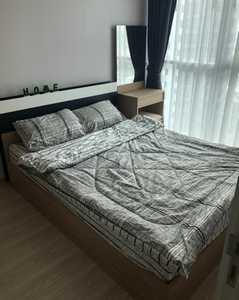 ขายNoble revolve ratchada 2 แต่งครบ ชั้น 11 วิวถนนรัชดา ขนาดห้อง 25.35 ตรม. 1ห้องนอน 1 ห้องน้ำ ราคา 3,650,000 บาท ค่าโอนคนละครึ่งเครื่องใช้ไฟฟ้า- ตู้เย็น 2บาน- TV 42  - เครื่องซักผ้าฝาหน้า- เครื่องอบผ้า- ไมโครเวฟ- แอร์- เครื่องทำน้ำร้อน พร้อมเฟอร์นิเจอร์- เตียงพร้อมที่นอน5 ฟุต- ตู้เสื้อผ้า- โต๊ะเครื่องแป้ง- โซฟา- ตู้วางทีวี- ตู้วางของเอกประสงค์- โต๊ะรับประทานอาหาร- ชุดครัว เตาไฟฟ้า เครื่องดูดควันส