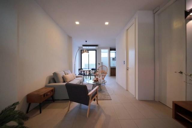 EPL-HR2910 ให้เช่าทาวน์โฮม2ชั้น ซอยศูนย์วิจัย เพชรบุรี  2 ห้องนอนถ 3 ห้องน้ำ พื้นที่ 20 ตร.ว. พื้นที่ใช้สอย145ตรม. เหมาะอยู่อาศัย ทำออฟฟิศ