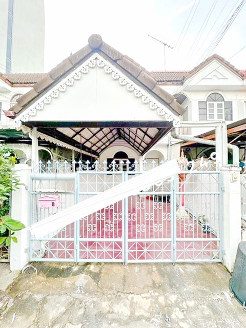 ใกล้บิ๊กซีวงศ์สว่าง ใกล้พระจอมเกล้าพระนครเหนือ รถไฟฟ้าสายสีม่วงสถานีวงศ์สว่าง 8,998-11,999 B-M วงศ์สว่าง5-15 ให้เช่าทาว์เฮ้าส์ for rent Near King Mongkut North Bangkok Purple Line MRT Wong Sawang Near BigC WongSawangong5-15 Townhouse  Station 8,998-11,999 B-M2 ห้องนอน 2 ห้องน้ำแอร์ ตัวใหญ่  1 ตัวใกล้บิ๊กซีวงศ์สว่าง ใกล้รถไฟฟ้าสายสีม่วงสถานีวงศ์สว่างเจรจาต่อรองได้ทุกกรณี (Negotiable) ทุกหลังที่ปล่อยเช่ามีโอกาสขายติดต่อซื้อได้ราคานี้รวมค่าส่วนกลางแล้ว (Inclu