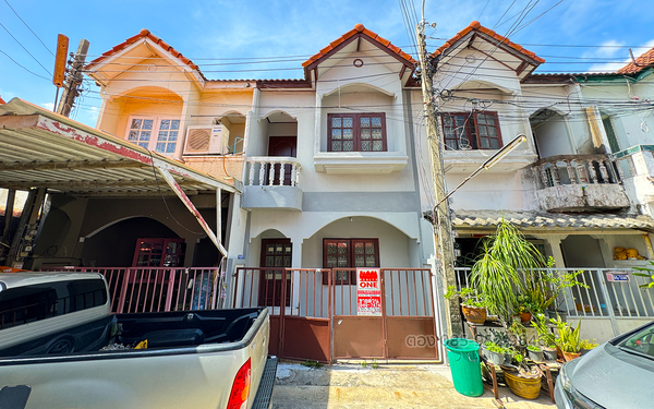 ขายต่ำกว่าประเมิน! ทาวเฮ้าส์ 2 ชั้น มบ.เฟื่องฟ้าวิลล่า1 ทาสีใหม่ทั้งหลัง วิวลำคลองสวยงาม พร้อมโอนขายด่วน! ทาวเฮ้าส์ 2 ชั้น 12 ตรว. หมู่บ้านเฟื่องฟ้าวิลล่า1, เทพารักษ์2 ห้องนอน 2 ห้องน้ำ ห้องโถงใหญ่หน้ากว้าง 4 เมตร ลึก 11 เมตร ทาสีใหม่ทั้งหลัง ข้างนอกข้างใน สภาพดีมาก พร้อมอยู่/ โอนบรรยากาศร่มรื่น ชั้นบนเห็นวิวลำคลองสวยงามการเดินทางสะดวก ใกล้สี่แยกเทพารักษ์ สามารถเ