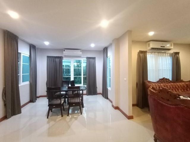 ให้เช่าบ้านเดี่ยว 2 ชั้น เนื้อที่ 61 ตารางวา 3 ห้องนอน 4 ห้องน้ำ  โครงการคาซ่าแกรนด์ บางนา-วงแหวน พร้อมเข้าอยู่ ใกล้สนามบินสุวรรณภูมิ