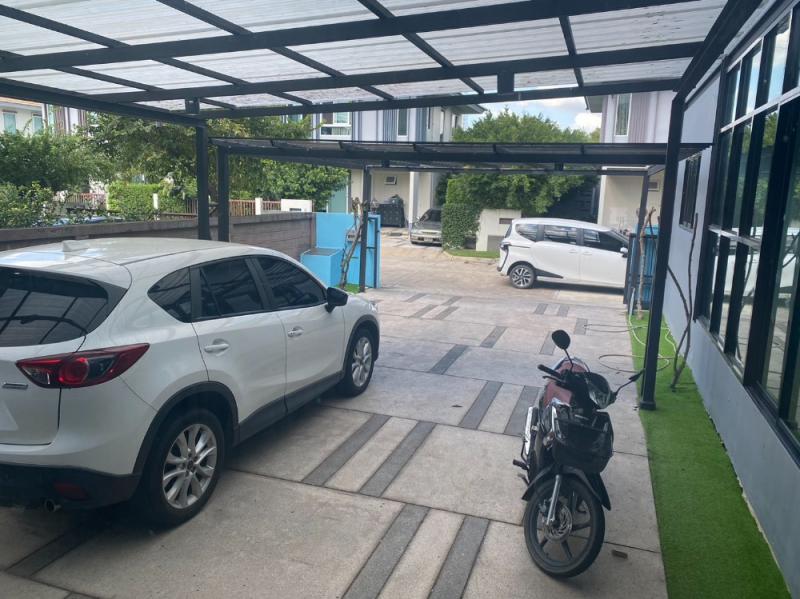 HR6878ให้เช่าบ้านเดี่ยว 2 ชั้น  เนื้อที่ 104  ตารางวา 5 ห้องนอน 4 ห้องน้ำ 5 ที่จอดรถ ใกล้ ทางขึ้นทางด่วนศรีสมาน  สนใจติดต่อคุณสามารถ 0918070863 ID line : samart863ใกล้ ทางขึ้นทางด่วนศรีสมาน ใกล้ ห้าง Robinson ศรีสมาน, the Ninth Center Tiwanon, Central Changwattana, เมืองทองธานี ใกล้ รร พระหฤทัยนนทบุรี, รร หอวังนนทบุรี, รร อนุบาลปาริณา, ตลาดดวงแก้วมีห้องนอนห้องน้ำแม่บ้านแยกข้อมูลเกียวกับโครงการ สราญสิริ ติวานนท์ - แจ้งวัฒนะ 2