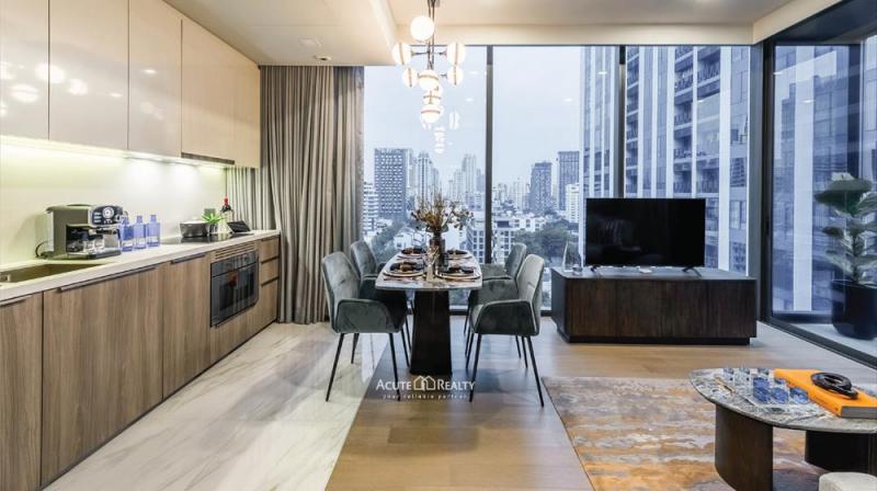 ขายคอนโด Celes ASoke 2 ห้องนอน 2 ห้องน้ำ เนื้อที่ 70.11 ตรม ราคา 20 ล้านบาท พร้อมตกแต่งโครงการตั้งอยู่ใจกลางสุขุมวิท เพียง 150 เมตร จาก MRT และ BTS รายล้อมไปด้วย สิง่อำนวยความสะดวกต่างๆมากมาย เช้น โรงแรม , บาร์ , ร้านอาหาร , สวนเบญจกิตติ , โรงพยาบาล และ โรงเรียนนานาชาติ ภายในโครงการมี สระว่ายน้ำ, Virtual Fitness , Wet spa massage room , สวนชั้น 35 , พื้นที่สำหรับ BBQ ชั้น roof top . รหัสทรัพย์ : C-661108-0005      สนใจติดต่อ : 02-541-4999 หรือ 