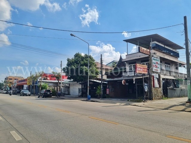 อาคารพาณิชย์ ซอยมิสทีน เคหะ ร่มเกล้า ใกล้ บิ๊กซีเคหะร่มเกล้า