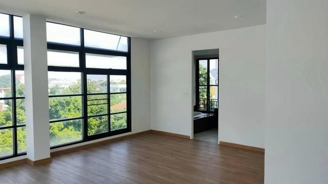 C4224 ขายโฮมออฟฟิศ 4 ชั้น โครงการบ้านกลางกรุง Office Park ลาดพร้าว 7 นาคนิวาส ซอย 4 ใกล้เลียบด่วน ใกล้รถไฟฟ้า