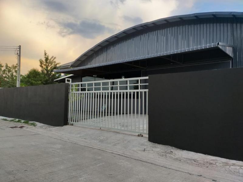 EPL-WH0582 ให้เช่าโกดังใหม่-พร้อมออฟิศ ถนนหทัยราษฎร์ ซ.38 คลองสามวา พื้นที่โกดัง 440 ตารางเมตร  ห้องน้ำ2ห้อง กว้าง 22ม.xลึก 20ม. 