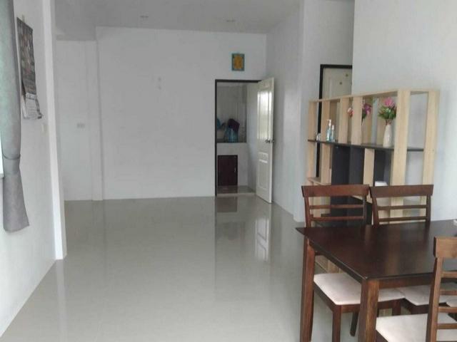 ให้เช่าบ้านแฝด พร้อมเฟอร์นิเจอร์ครบ ใกล้แยกบางบุตร บ้านค่าย ระยอง