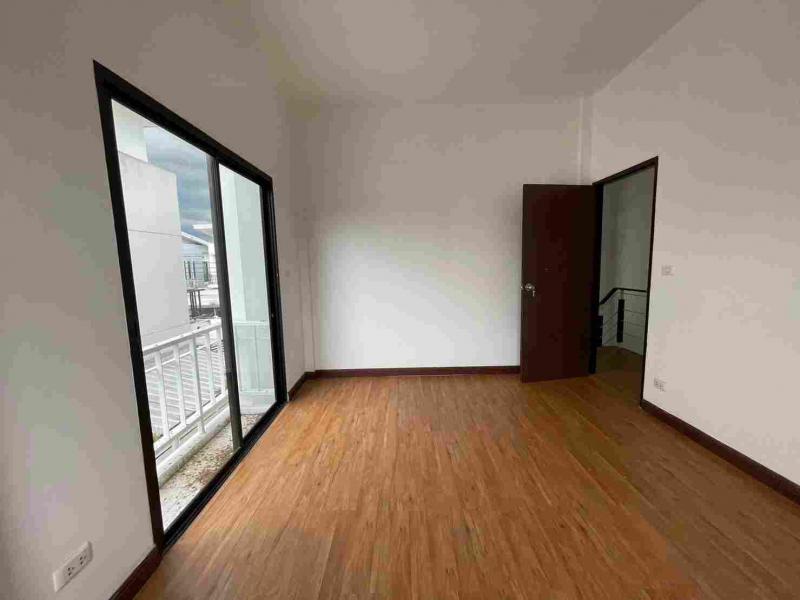 ขายบ้านเดี่ยว หมู่บ้านเปี่ยมสุข ถนนบ้านกล้วยไทรน้อย(เจ้าของขายเอง)