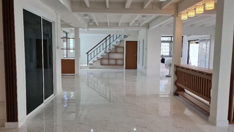 ให้เช่าบ้านเดี่ยว 2 ชั้น ย่านโชคชัย 4 ลาดพร้าว-วังหิน ใกล้เลียบด่วน 