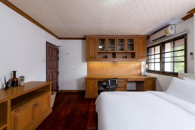 ให้เช่าบ้านเดี่ยว ใกล้ BTSแบริ่ง  ซ. ลาซาล 6 ขนาด 235 ตารางวา 4 ห้องนอน 5 ห้องน้ำ  พื้นที่ใช้สอย 500 ตรม. พร้อมที่จอดรถในร่ม 4 คัน