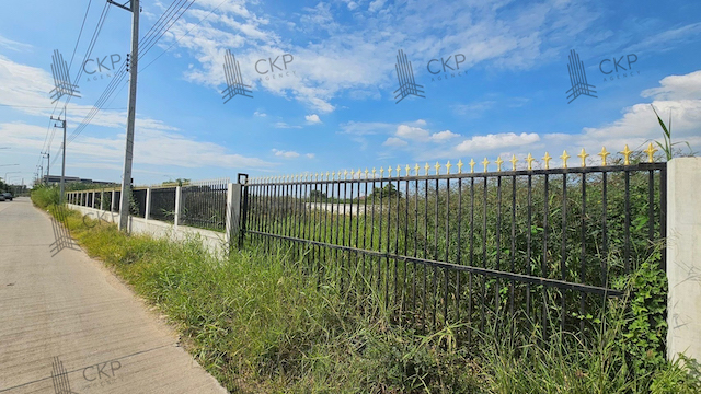 ขาย ที่ดินเปล่า ถมแล้วมีรั้วกั้น ขนาด 1 ไร่ 3 ตร.วา ใกล้ห้างสรรพสินค้า ใกล้แหล่งชุมชน