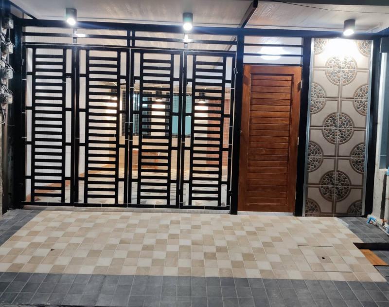 ขายทาวน์โฮม2ชั้น สุขุมวิท68 เนื้อที่ 20 ตรว   ใกล้BTSอุดมสุข บางนา เพิ่งรีโนเวทใหม่