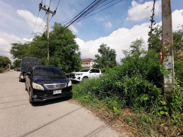 ที่ดิน 1ไร่ 391 ตร.ว คลอง2 คลองหลวงใกล้ตลาดไท  (ซอยนาวี 2 ) ปทุมธานี ไร่ละ5.5 ล้าน ราคารวม 10,876,250.- บาท