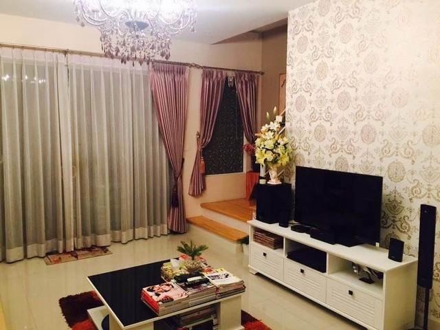 POR3595 ขาย บ้านกลางเมือง รัชดา 36 ถนนรัชดาภิเษก  พร้อมเข้าอยู่ หันทางทิศตะวันออกเฉียงใต้