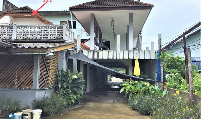 ขายอาคารพาณิชย์ใกล้ โรงพยาบาล ท่าแซะ อำเภอท่าแซะ จังหวัดชุมพร PKK04-05402