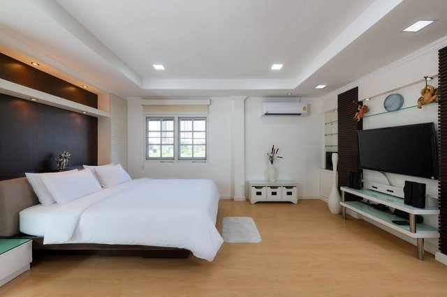 ให้เช่าบ้านเดี๋ยว 2 ชั้น 235 ตารางวา ซอยลาซาล ใกล้ BTS แบริ่ง ใกล้บางกอกพัฒนา สำหรับอยู่อาศัยหรือทำออฟฟิศ