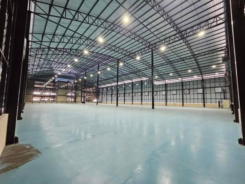ให้เช่าคลังสินค้าในนิคมอุตสาหกรรมแหลมฉบัง เขต Freezone1 พท.9,000 ตร.ม.พร้อมอาคารสำนักงานนิคมอุตสาหกรรมแหลมฉบัง คลังสินค้าอยู่ในการนิคมอุตสาหกรรมแหลมฉบัง เขต Freezone1 ในเขตส่งออกราคาเช่า 1,300,000 บาท /เดือน ( ประกัน 3 เดือน ล่วงหน้า 1 เดือน )ที่ตั้ง ถนนนิคมแหลมฉบัง ซอยแหลมฉบัง ตำบล ทุ่งสุขลา อำเภอ ศรีราชา ชลบุรีติดต่อ : คุณภัสพงณ์ 063-409-8164Line : deedaa23พื้นที่ทั้งหมด 8,440 ตารางเมตร สำนักงาน 2ชั�