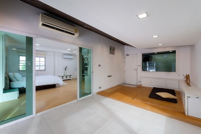 HR1379ให้เช่าบ้านเดี่ยวหลังใหญ่เนื้อที่ 235 ตรว.ซอยลาซาล ใกล้ BTS แบริ่ง 750เมตร เหมาะทำเป็นโฮมออฟฟิศ หรืออยู่อาศัย