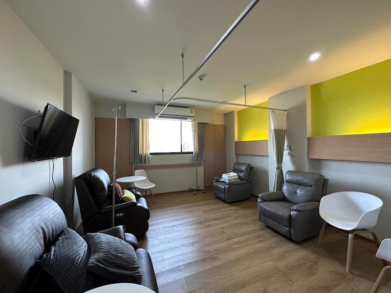 BH2566 ให้เช่าพื้นที่ชั้น4 ทั้งชั้น ในโรงพยาบาลศิริน Serene Hospital ขนาด 380 ตร.ม. เหมาะสำหรับทำคลินิกเสริมความงาม