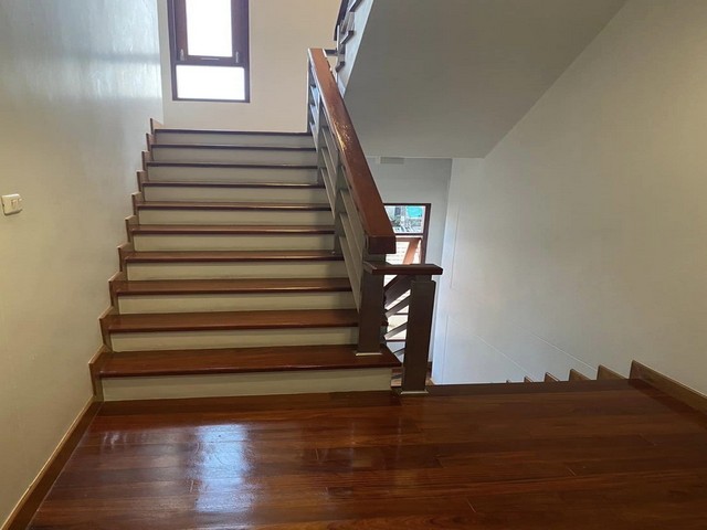 PO150 ด่วน ขายบ้านเดี่ยว 3 ชั้น หลังมุม ซอยบางกระดี่ 1 พระราม2 แขวงแสมดำ