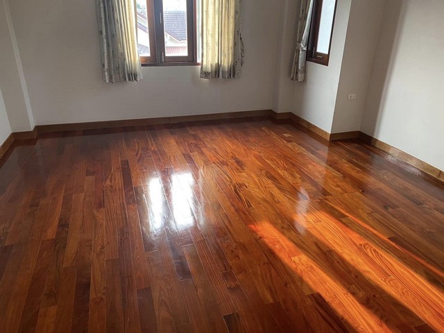 PO150 ด่วน ขายบ้านเดี่ยว 3 ชั้น หลังมุม ซอยบางกระดี่ 1 พระราม2 แขวงแสมดำ