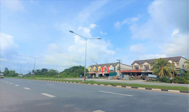 ขายอาคารพาณิชย์  อำเภอทุ่งสง นครศรีธรรมราช (PKK04-05032)