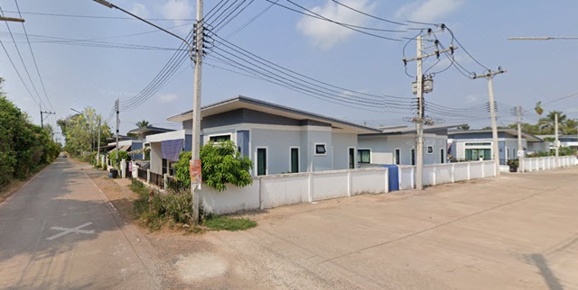 พระจอมเกล้าพระนครเหนือ ปราจีนบุรี สนามกอล์ฟพรหมโยธี ขายที่ดิน 8 ไร่ แบ่งแปลง100 แปลง ตลาดต้องชม-วงเวียนนเรศวร