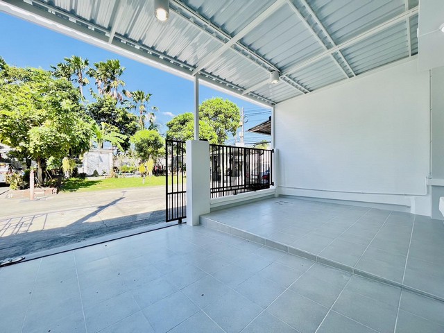 พฤกษาวิลล์19 ปิ่นเกล้า-วงแหวน บ้านพร้อมอยู่  หน้าบ้าน-หลังบ้าน ไม่ติดใครทำเลดี