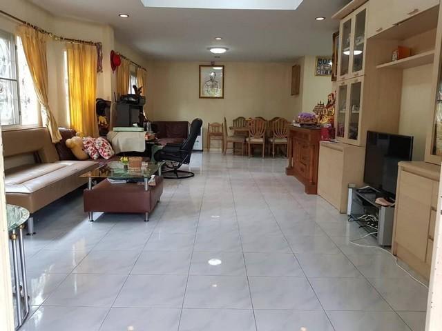 ให้เช่าบ้านเดี่ยว2ชั้นหมู่บ้านปรัชญาไพรเวทโฮม ลาดพร้าว 71 ซอยนาคนิวาส 48 ย่านนาคนิวาศ