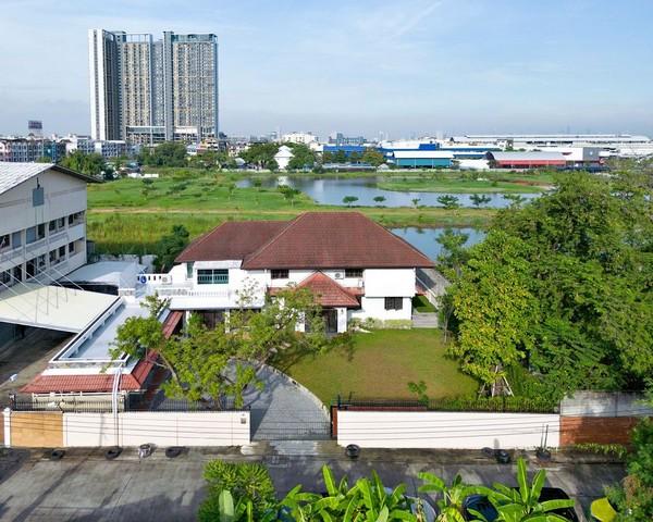 EPL-HR2952 ให้เช่าบ้านเดี่ยว ใกล้ BTSแบริ่ง  ซ. ลาซาล 6 ขนาด 235 ตารางวา 4 ห้องนอน 5 ห้องน้ำ  พื้นที่ใช้สอย 500 ตรม. พร้อมที่จอดรถ 4 คัน 