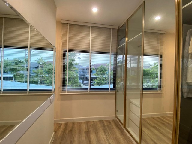 ให้เช่าทาวน์โฮม 2 ชั้นหลังมุม 2 นอน โครงการเวิร์ฟ พระราม 9 VERVE Rama 9 เลียบวงแหวน กรุงเทพกรีฑาตัดใหม่ *** เลี้ยงสัตว์ได้