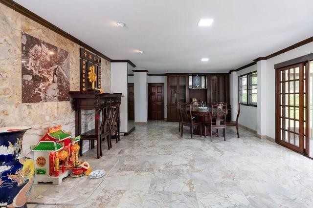 C4246 ขายบ้านเดี่ยว 2 ชั้น หมู่บ้านมัณฑนา ศรีนครินทร์-ร่มเกล้า ต่อเติมครัว เฟอร์นิเจอร์บางส่วน