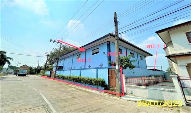   รายละเอียดเพิ่มเติม Code ID : PKK02-15925  ราคาขาย 7,813,000  บาท- ขนาดพื้นที่ : 120.00 ตร.ว.   - พื้นที่ใช้สอย : 722.80 ตร.ม.   - จำนวนห้อง : 1 ห้องนอน 1 ห้องน้ำ   พิกัดทรัพย์ : https://maps.app.goo.gl/mwWsCYrhLpWUQRBo7    สถานที่ใกล้เคียง- ใกล้ ตลาดครอบครัว- ใกล้ โรงพยาบาลคลองสามวา - ใกล้ โรงเรียนนวมินทราชินูทิศ สตรีวิทยา 2สอบถามเพิ่มเติม/นัดชมโทร. 097-419-5982(พลอย)โทร. 096-932-4624(ออมสิน)Line : @panaya (มี@ด้านหน้า)ปรึกษาสินเชื่อฟรี One Stop Service ดูแลตั้งแต่ต้นจ�