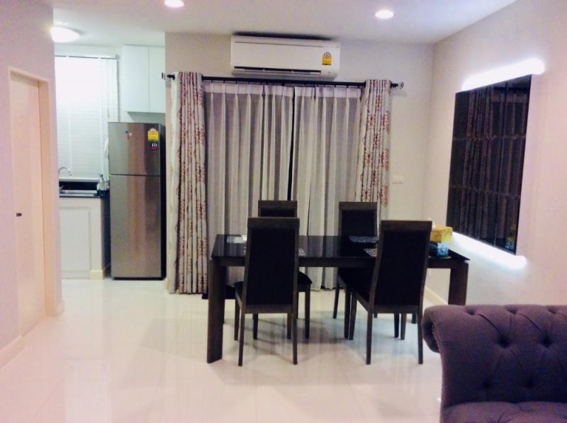 ให้เช่าทาวโฮม 3 ชั้น เนื้อที่ 18 ตารางวา 3 ห้องนอน 3 ห้องน้ำ  บ้านกลางเมืองรัตนาธิเบศร์ ตรงข้ามเซ็นทรัลรัตนาธิเบศร์