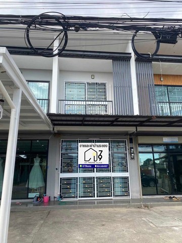 ให้เช่าอาคารพาณิชย์ 2 ชั้น โซนเชิงเนิน ระยอง *เหมาะสำหรับทำออฟฟิศราคาเช่า 7,000 บ/ด ประกัน 14,000 สัญญาขั้นต่ำ 1 ปี26 ตร.ว.2 ห้องนอน 2 ห้องน้ำ เฟอร์นิเจอร์ และเครื่องใช้ไฟฟ้าแอร์ 1 มีหลังคาหน้าบ้าน และหลังบ้าน ประตูหน้าต่างเหล็กดัดสถานที่ใกล้เคียงใกล้เซนทรัล ระยอง บิ๊กซีระยอง โรงเรียนตากสิน บ้านพักพนักงานIRPC แยกบ้านแลง วัดบ้านดอนรหัสทรัพย์ 7966490, 7966491สนใจ / สอบถาม / นัดดูบ้าน 