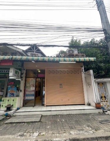 ให้เช่าพื้นที่ขนาด 40 ตรม ย่านพระราม6 ซอยพิบูลย์วัฒนา5  ใกล้แหล่งชุมชน เหมาะ ทำหน้าร้าน 