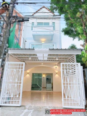 ทาวน์เฮ้าส์ 3 ชั้น ซอยเอกชัย 84รหัสทรัพย์ PL0007Code Rii0089ทาวน์เฮ้าส์ 3ชั้น #เอกชัย84 #บางบอน(หลังริม ติดสวนสาธารณะ) รีโนเวทใหม่ พร้อมอยู่บ้านนี้อยู่แล้วเย็นสบาย​ราคา 2.59 บาทพื้นที่ 17 ตรว.ค่าใช้จ่ายวันโอนคนละครึ่งรายละเอียดบ้านบ้านนี้อยู่แล้วเย็นสบายมีเทอเรสหลังบ้านชั้น33 ห้องนอน 2 ห้องน้ำ1 ที่จอดรถพร้อมของแถม แท้งค์น้ำปั้มน้ำ เตาแก๊สแบบฝัง+ฮู้ดดูดควันทำเลดี เหมาะแก่ก