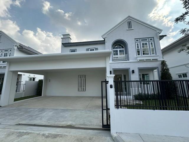 EPL-HR2953 ให้เช่าบ้านเดี่ยว 2 ชั้น ใกล้เมกะบางนา โครงการ Villagio3 ศรีนครินทร์-บางนา เนื้อที่ 75 ตรว. พื้นที่ 227 ตรม. 4 ห้องนอน 5 ห้องน้ำ 