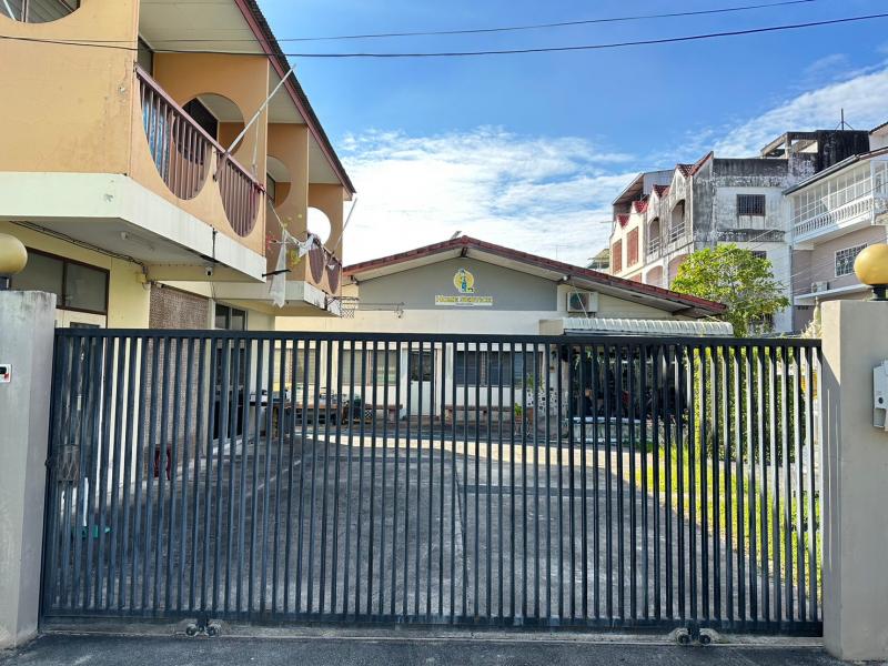 ขายบ้านพร้อมสำนักงานออฟฟิศ บนที่ดิน 128 ตร.ว ย่านทำเลทองกลางเมืองอุดร ตำบลหมากแข้ง อำเภอเมือง จังหวัดอุดรธานี 41000