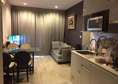 ให้เช่า คอนโด IDEO MOBI RAMA 9คอนโดไอดีโอ โมบิพระราม 9 พื้นที่ใช้สอย 54 ตรม. 2 ห้องนอน 2 ห้องน้ำ 2 ระเบียง ชั้น24 วิวเซ็นทรัลพระราม9ให้เช่า 35,000 บาท / เดือน รวมส่วนกลางสัญญาขั้นต่ำ 1 ปีแรกเข้า ประกัน 2 เดือน + ล่วงหน้า 1 เดือฟอร์นิเจอร์ครบ ทีวี 2 เครื่อง แอร์ 3 เครื่อง ไมโครเวฟ เครื่องซักผ้า เตาไฟฟ้า โซฟา เตียงทุกห้องติดรถไฟฟ้า MRT แอร์พอร์ตลิ้ง ตรงข้ามห้างเซ็นทรัลพระราม9 เยื้องฟอร์จูน เ