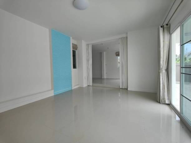 บ้านสวยพร้อมอยู่ ทำเลดีมาก ขาย 4.3 ล้าน 102 ตรว. 4 นอน 3 น้ำ บ้านเดี่ยวหลังใหญ่ 2 ชั้น อรสิริน 6 สันปูเลย ดอยสะเก็ด แปลงหัวมุม