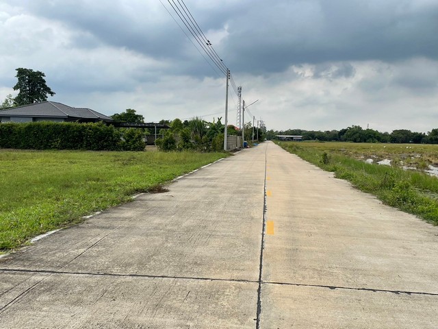 ที่ดินคลอง6 คลองหลวง ใกล้ ม.ราชมงคล 340 ตรว. ติดถนนคอนกรีต